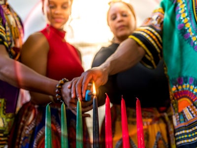 7 Ways To Celebrate Kwanzaa This Year