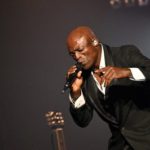 Seal Honors Tina Turner During NYC Concert: “You’ll Always Be Loved”