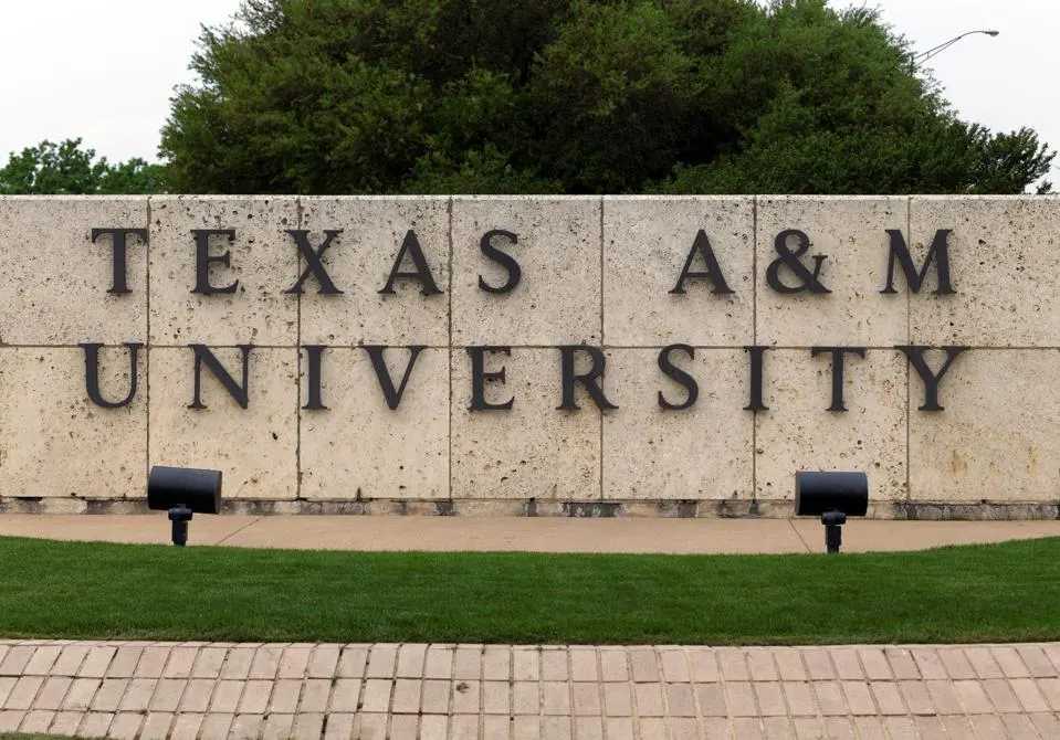 President  Of Texas A&M Resigns Amid Controversy Over The Botched  Hiring Of Black Journalist