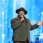 Cedric The Entertainer Ended A $25,000 Fund For His Family After They Complained It Wasn’t Enough Money