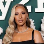 Savannah James’ Stylist Debunks Rumor That She Won’t Take Pictures With Male Fans