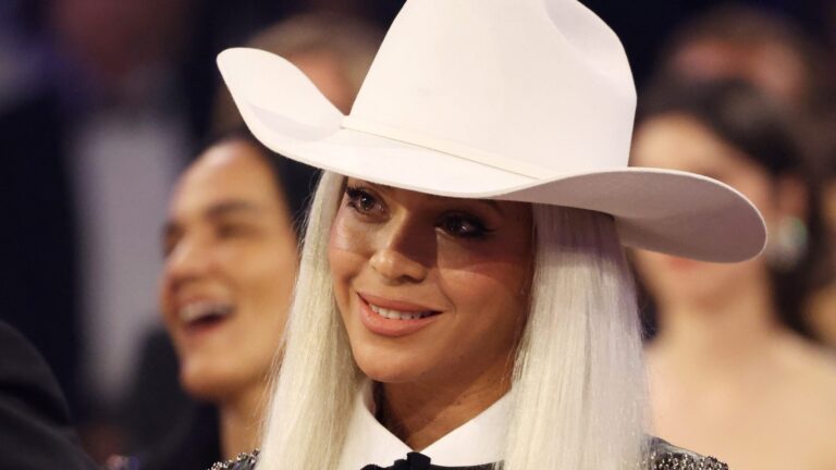 Beyoncé Makes History As First Black Woman To Hit No. 1 On Country Chart