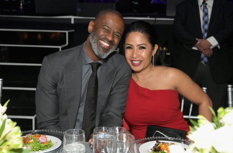 Op-Ed: On Brian McKnight And Why Women Shouldn’t Be Comfortable Being With Men Who Abandon Their Kids 