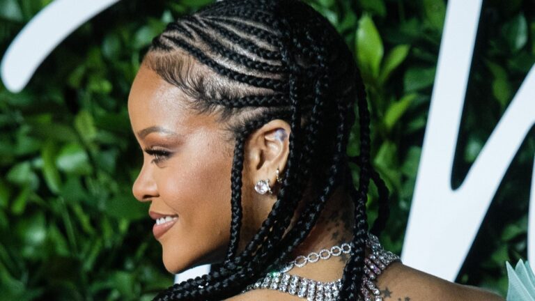 Sensitive Scalp? Here’s What To Know Before Getting Braids