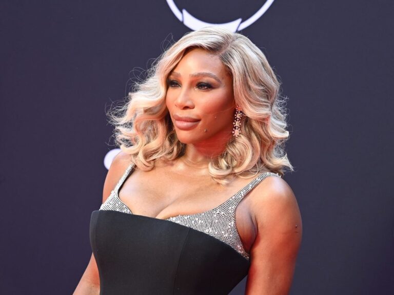 Serena Williams Shared She Removed A Cyst The ‘Size Of A Small Grapefruit’ From Her Neck