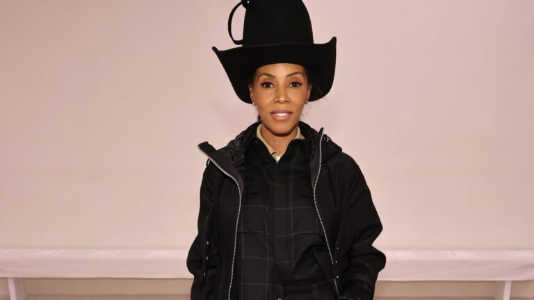 NYFW Celebrity Look Of The Day: Day 2, June Ambrose 