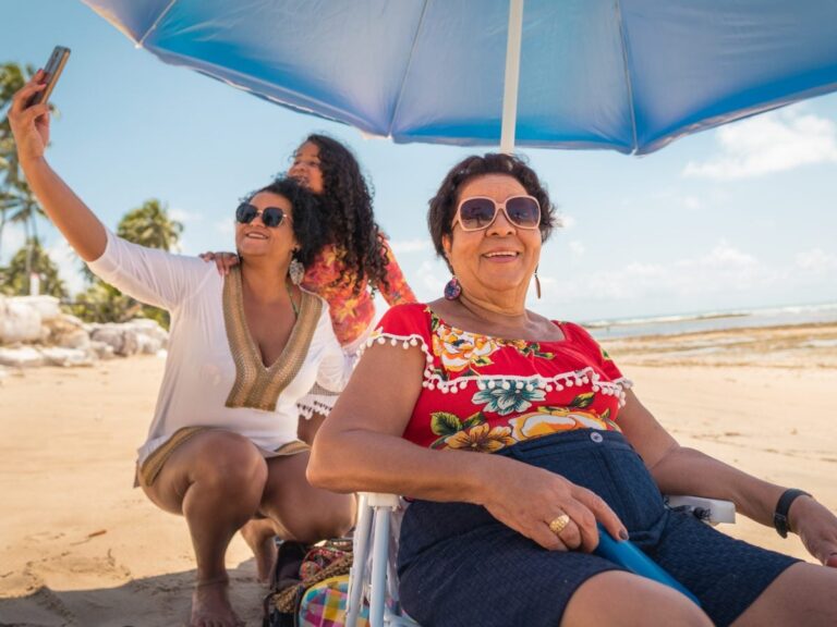 Traveling With Mom This Mother’s Day? Here’s How To Plan A Getaway With Accessibility In Mind